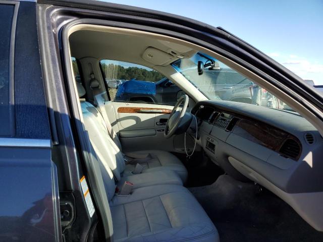 Photo 5 from auction – 2001 LINCOLN TOWN CAR E with VIN 1LNHM81W51Y717372