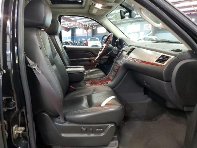 Photo 5 from auction – 2012 CADILLAC ESCALADE E with VIN 1GYS4HEF7CR135866
