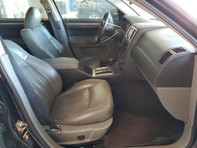 Photo 5 from auction – 2005 CHRYSLER 300C with VIN 2C3AA63H45H674679