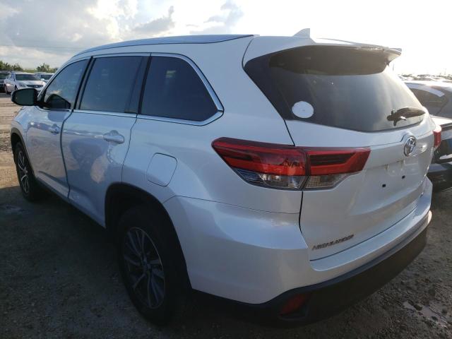 Photo 3 from auction – 2019 TOYOTA HIGHLANDER with VIN 5TDKZRFH4KS355334