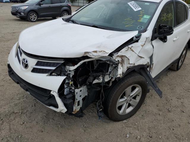 Photo 9 from auction – 2014 TOYOTA RAV4 XLE with VIN JTMRFREVXEJ005304