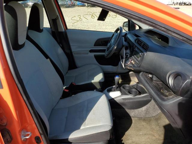 Photo 5 from auction – 2012 TOYOTA PRIUS C with VIN JTDKDTB37C1002056