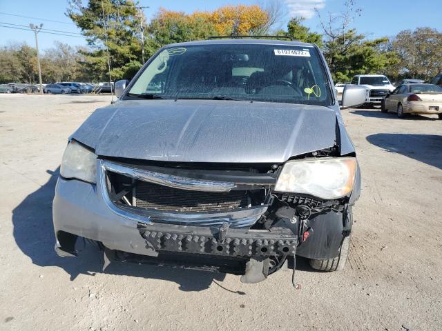 Photo 9 from auction – 2013 CHRYSLER TOWN & COU with VIN 2C4RC1BG8DR706384