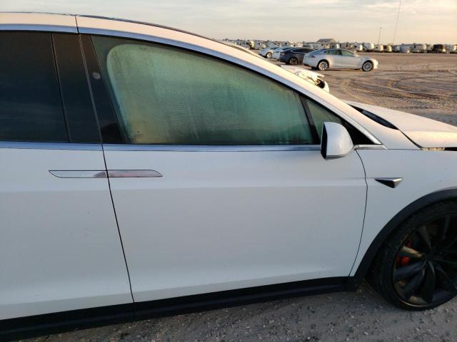 Photo 5 from auction – 2020 TESLA MODEL X with VIN 5YJXCBE46LF298377