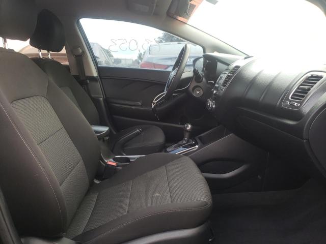 Photo 5 from auction – 2018 KIA FORTE LX with VIN 3KPFK4A74JE195553