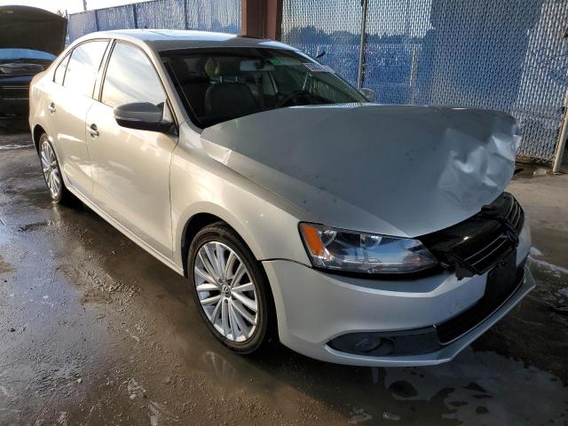 Photo 1 from auction – 2011 VOLKSWAGEN JETTA SEL with VIN 3VWLX7AJ5BM357065