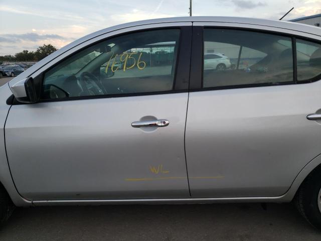 Photo 9 from auction – 2018 NISSAN VERSA S with VIN 3N1CN7AP3JL873557