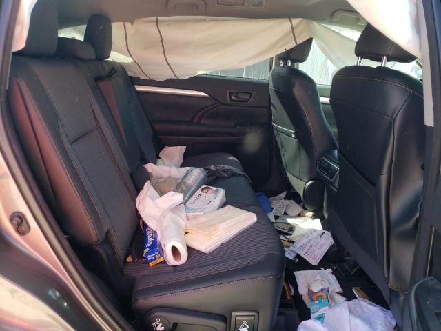 Photo 6 from auction – 2015 TOYOTA HIGHLANDER with VIN 5TDZKRFH6FS057960