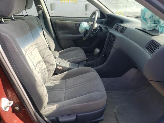 Photo 5 from auction – 2000 TOYOTA CAMRY CE with VIN 4T1BG22K2YU663083