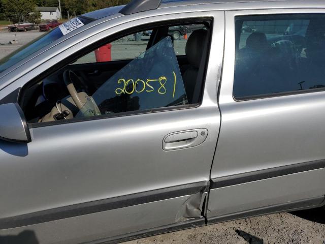 Photo 9 from auction – 2004 VOLVO V70 with VIN YV1SW61T842434982