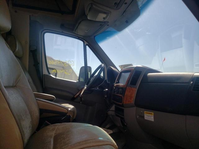 Photo 5 from auction – 2016 MERCEDES-BENZ SPRINTER 3 with VIN 8BNPF4CC4GE125025