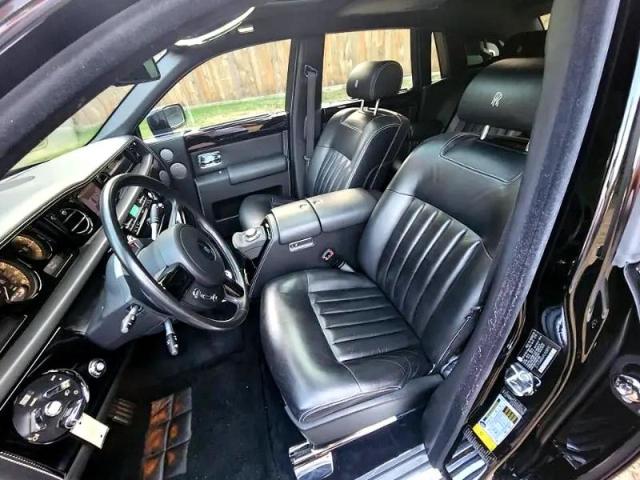 Photo 5 from auction – 2009 ROLLS-ROYCE PHANTOM with VIN SCA1S68569UX08932