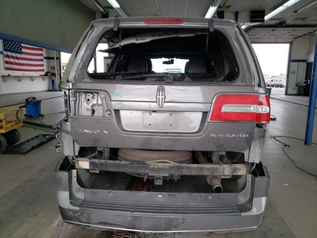 Photo 9 from auction – 2014 LINCOLN NAVIGATOR with VIN 5LMJJ3J52EEL05242