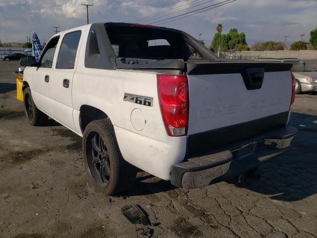 Photo 3 from auction – 2003 CHEVROLET AVALANCHE with VIN 3GNEC13TX3G245887