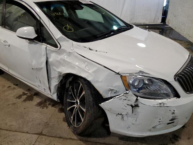 Photo 9 from auction – 2017 BUICK VERANO SPO with VIN 1G4PR5SK4H4105818