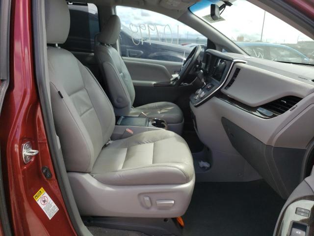 Photo 5 from auction – 2017 TOYOTA SIENNA XLE with VIN 5TDYZ3DC4HS884290