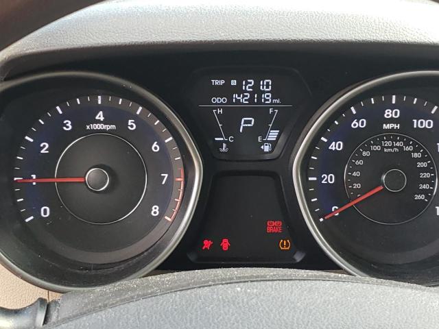 Photo 8 from auction – 2012 HYUNDAI ELANTRA GL with VIN 5NPDH4AE1CH133000