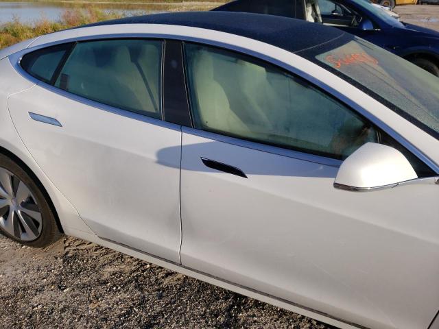 Photo 9 from auction – 2020 TESLA MODEL S with VIN 5YJSA1E27LF413156