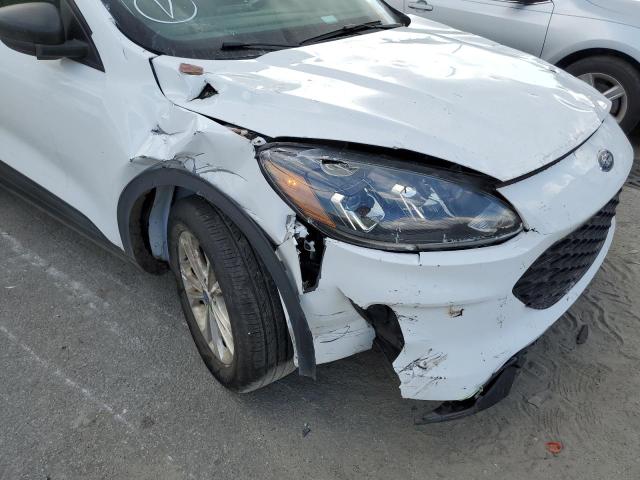 Photo 9 from auction – 2020 FORD ESCAPE S with VIN 1FMCU0F66LUA22879
