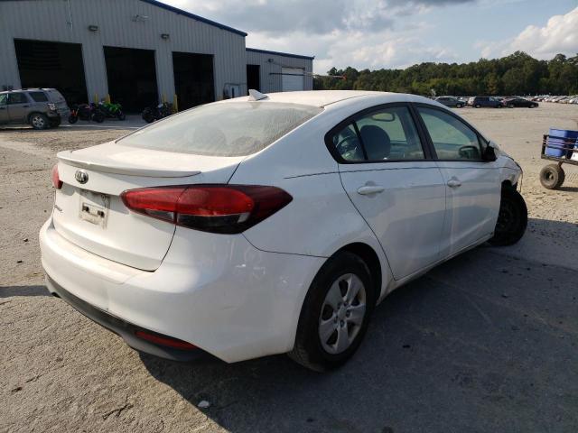 Photo 4 from auction – 2017 KIA FORTE LX with VIN 3KPFK4A78HE100051