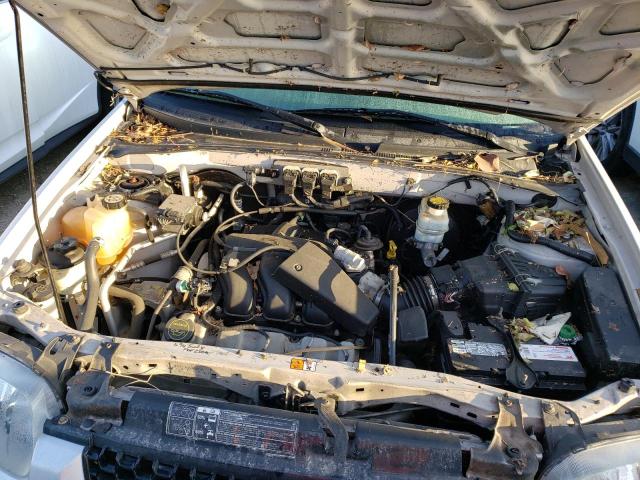 Photo 7 from auction – 2005 FORD ESCAPE LIM with VIN 1FMYU94195KE09586