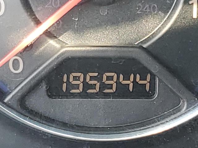 Photo 8 from auction – 2003 HONDA CIVIC LX with VIN 1HGES16523L024149