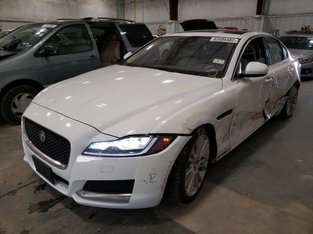 Photo 2 from auction – 2017 JAGUAR XF PRESTIG with VIN SAJBE4BN0HCY46800