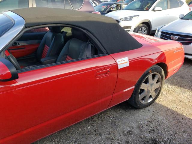 Photo 9 from auction – 2002 FORD THUNDERBIR with VIN 1FAHP60A12Y100533