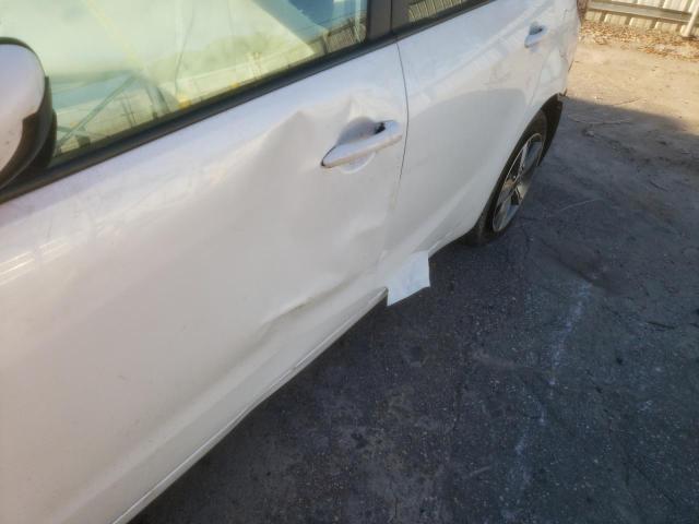Photo 10 from auction – 2018 KIA FORTE LX with VIN 3KPFL4A79JE193309