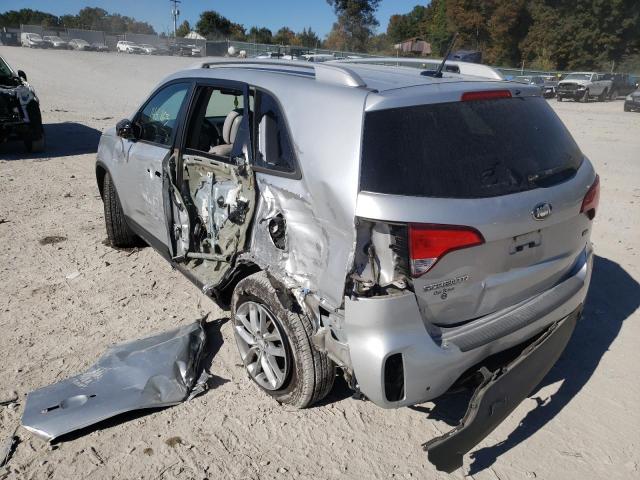 Photo 3 from auction – 2015 KIA SORENTO LX with VIN 5XYKT4A65FG593352