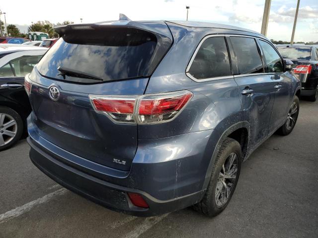 Photo 4 from auction – 2016 TOYOTA HIGHLANDER with VIN 5TDKKRFHXGS162889