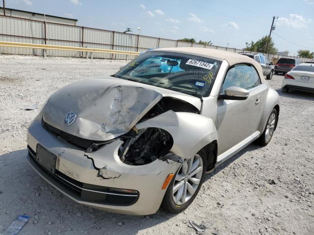 Photo 2 from auction – 2014 VOLKSWAGEN BEETLE with VIN 3VW5L7AT7EM806143