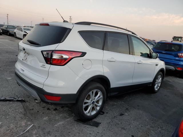 Photo 3 from auction – 2018 FORD ESCAPE SE with VIN 1FMCU0GD7JUC04083