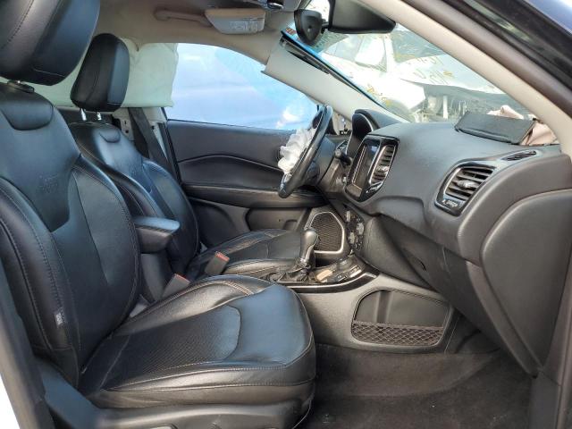 Photo 5 from auction – 2018 JEEP COMPASS LI with VIN 3C4NJDCB3JT232135