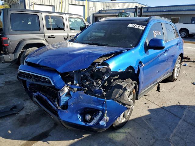 Фото 2 с аукциона – 2015 MITSUBISHI OUTLANDER с VIN 4A4AP4AU3FE024869