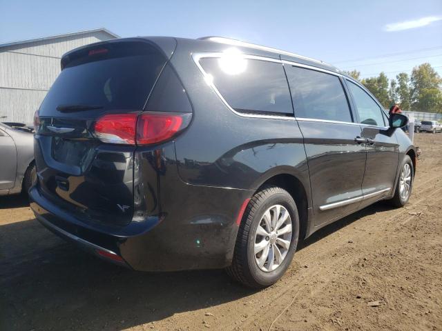 Photo 4 from auction – 2017 CHRYSLER PACIFICA T with VIN 2C4RC1BG4HR648277