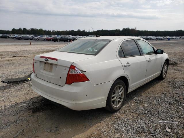 Photo 4 from auction – 2011 FORD FUSION S with VIN 3FAHP0GA3BR239743