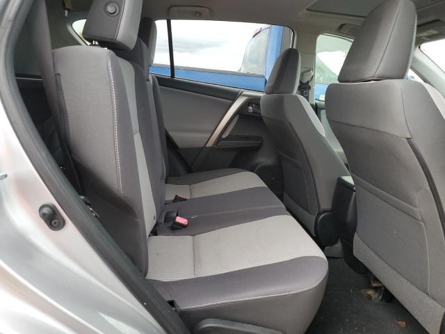 Photo 6 from auction – 2015 TOYOTA RAV4 XLE with VIN JTMWFREV3FD067288