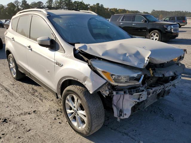 FORD ESCAPE SE 2017 with VIN 1FMCU9G90HUC03643 - Photo from auction