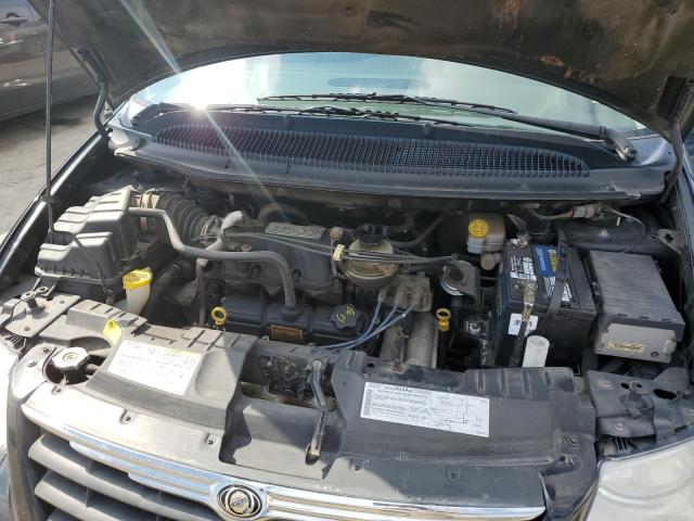 Photo 7 from auction – 2005 CHRYSLER TOWN & COU with VIN 2C4GP54L05R517808