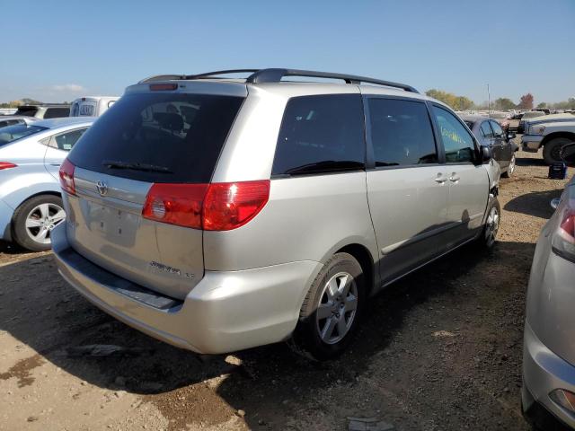 Photo 4 from auction – 2010 TOYOTA SIENNA CE with VIN 5TDKK4CC3AS299157