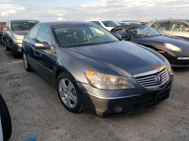 ACURA RL 2007 with VIN JH4KB16647C000255 - Photo from auction