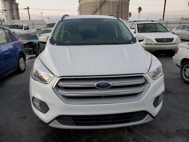Photo 5 from auction – 2018 FORD ESCAPE SE with VIN 1FMCU0GD7JUC04083
