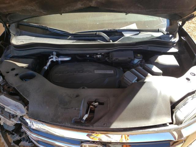 Photo 7 from auction – 2017 HONDA PILOT TOUR with VIN 5FNYF6H99HB047452