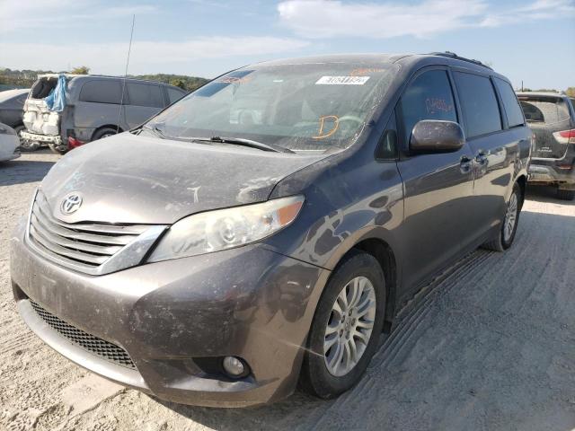 Photo 2 from auction – 2012 TOYOTA SIENNA XLE with VIN 5TDYK3DC7CS232034