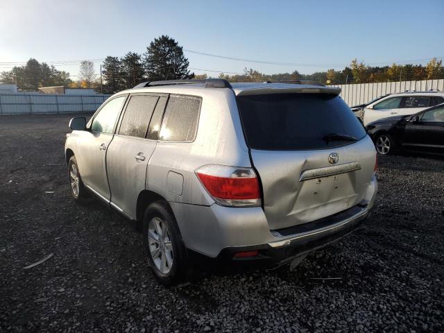 Photo 3 from auction – 2012 TOYOTA HIGHLANDER with VIN 5TDBK3EH5CS165093