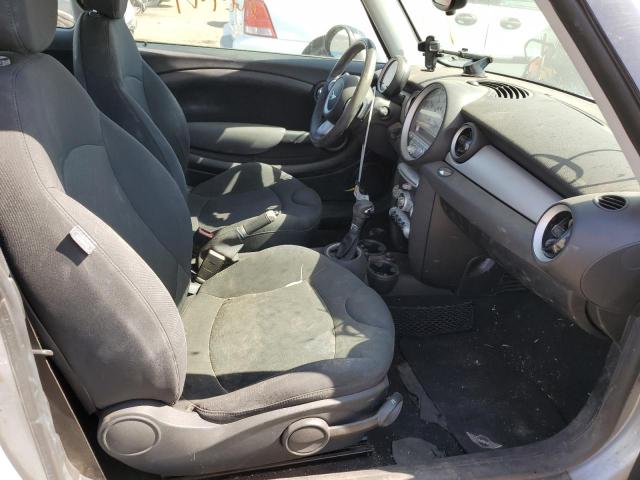 Photo 5 from auction – 2007 MINI COOPER with VIN WMWMF33597TL77151
