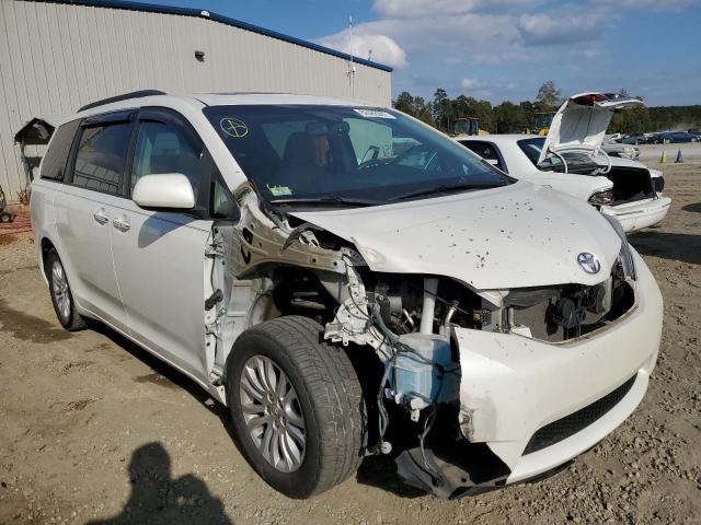 TOYOTA SIENNA XLE 2017 with VIN 5TDYZ3DC8HS799226 - Photo from auction