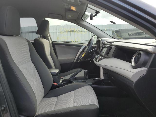 Photo 5 from auction – 2015 TOYOTA RAV4 LE with VIN JTMBFREV9FD131400