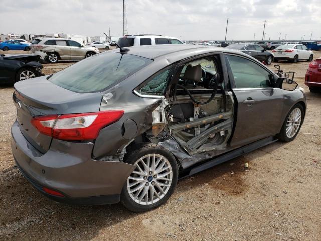 Photo 4 from auction – 2012 FORD FOCUS SEL with VIN 1FAHP3H22CL336716